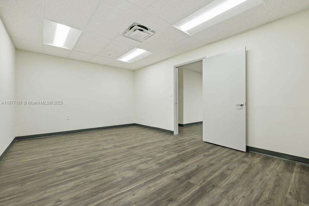 2293  /   sq. ft. $ 2025-10-10 0 Photo