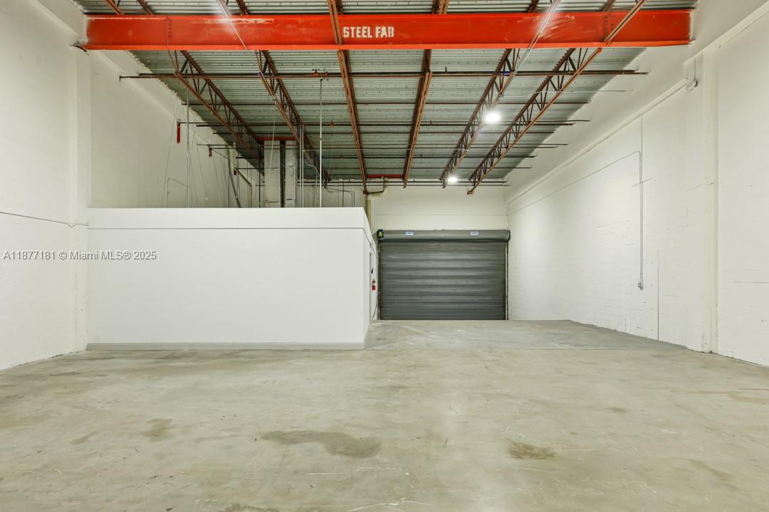 2293  /   sq. ft. $ 2025-10-10 0 Photo