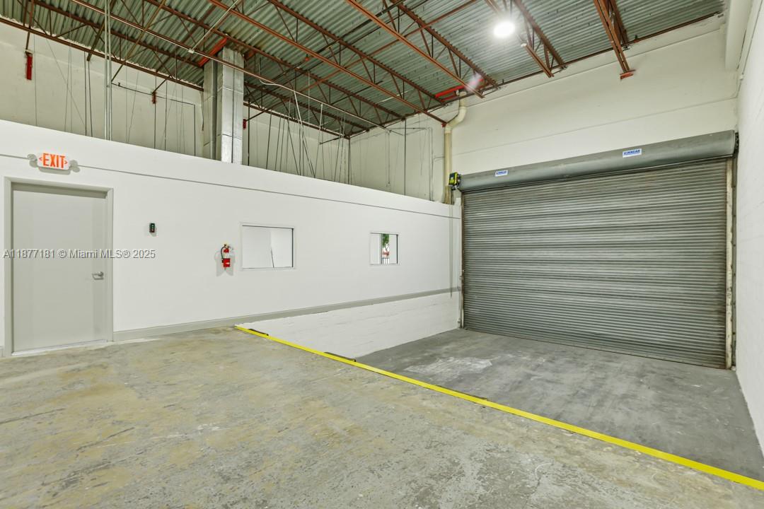 2293  /   sq. ft. $ 2025-10-10 0 Photo