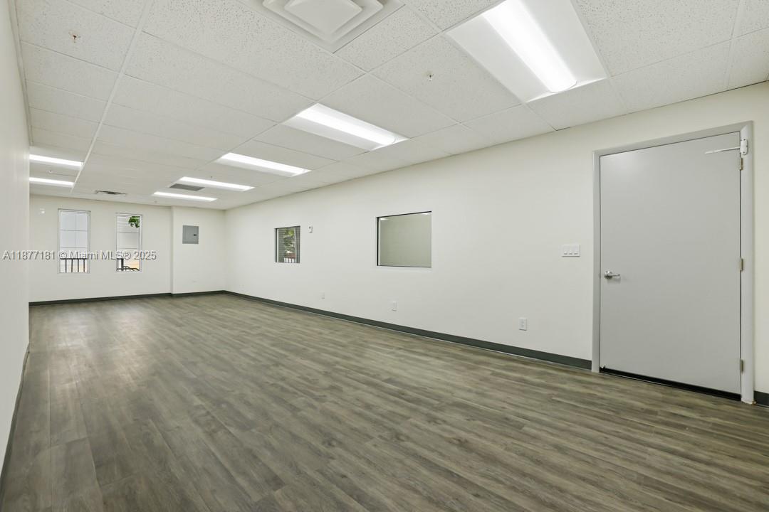 2293  /   sq. ft. $ 2025-10-10 0 Photo