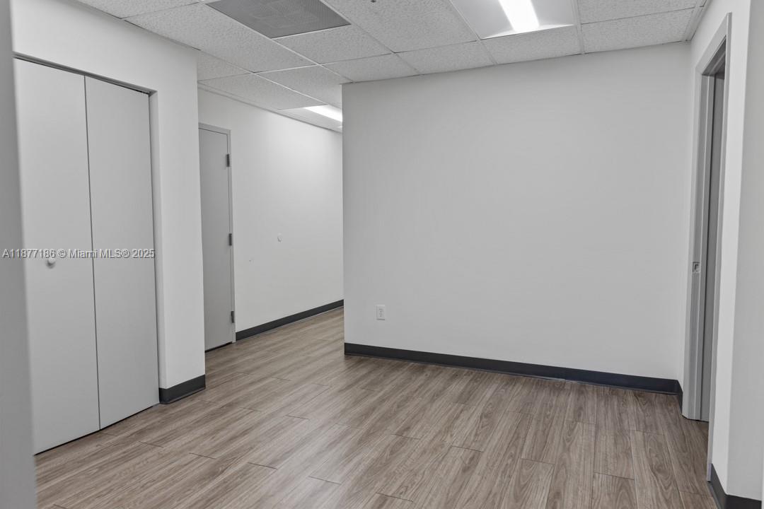 See details 8266 / sq. ft. $ 2025-10-10 0 Photo