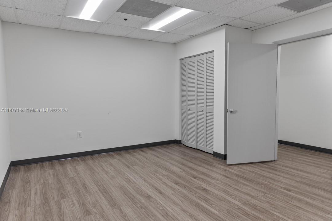 See details 8266 / sq. ft. $ 2025-10-10 0 Photo
