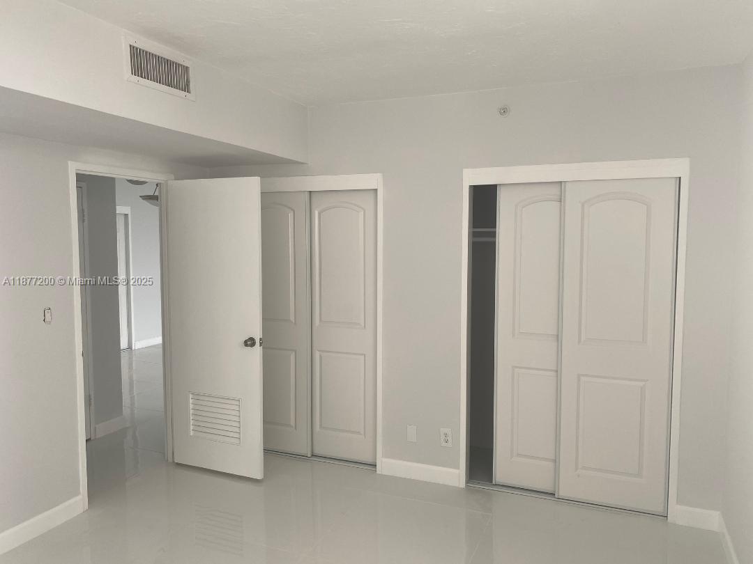 Photo of 3001 Ocean Dr  #833, Hollywood, Florida, 33019 - 