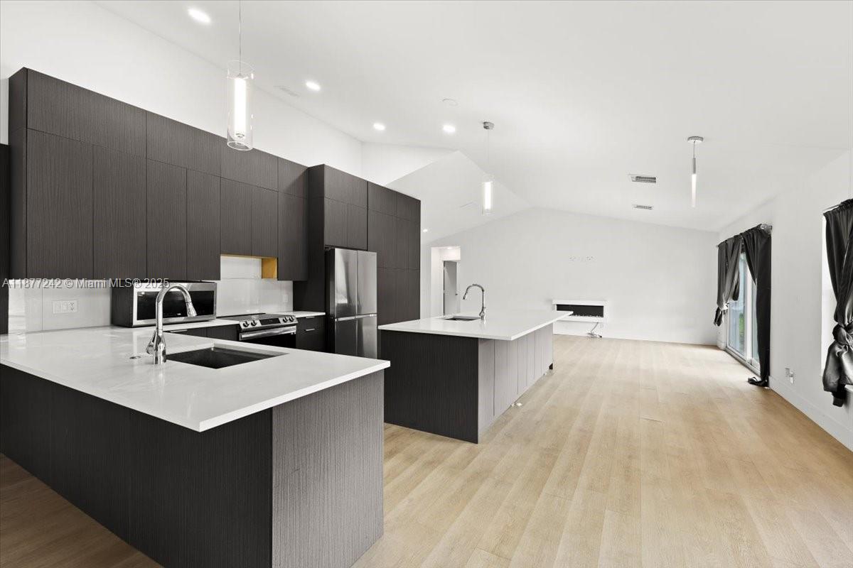4391 4 / 3 2681 sq. ft. $ 2025-09-12 0 Photo