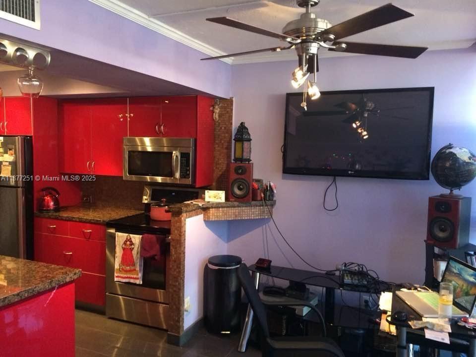 Photo of    #101, Hallandale Beach, Florida, 33009 - 