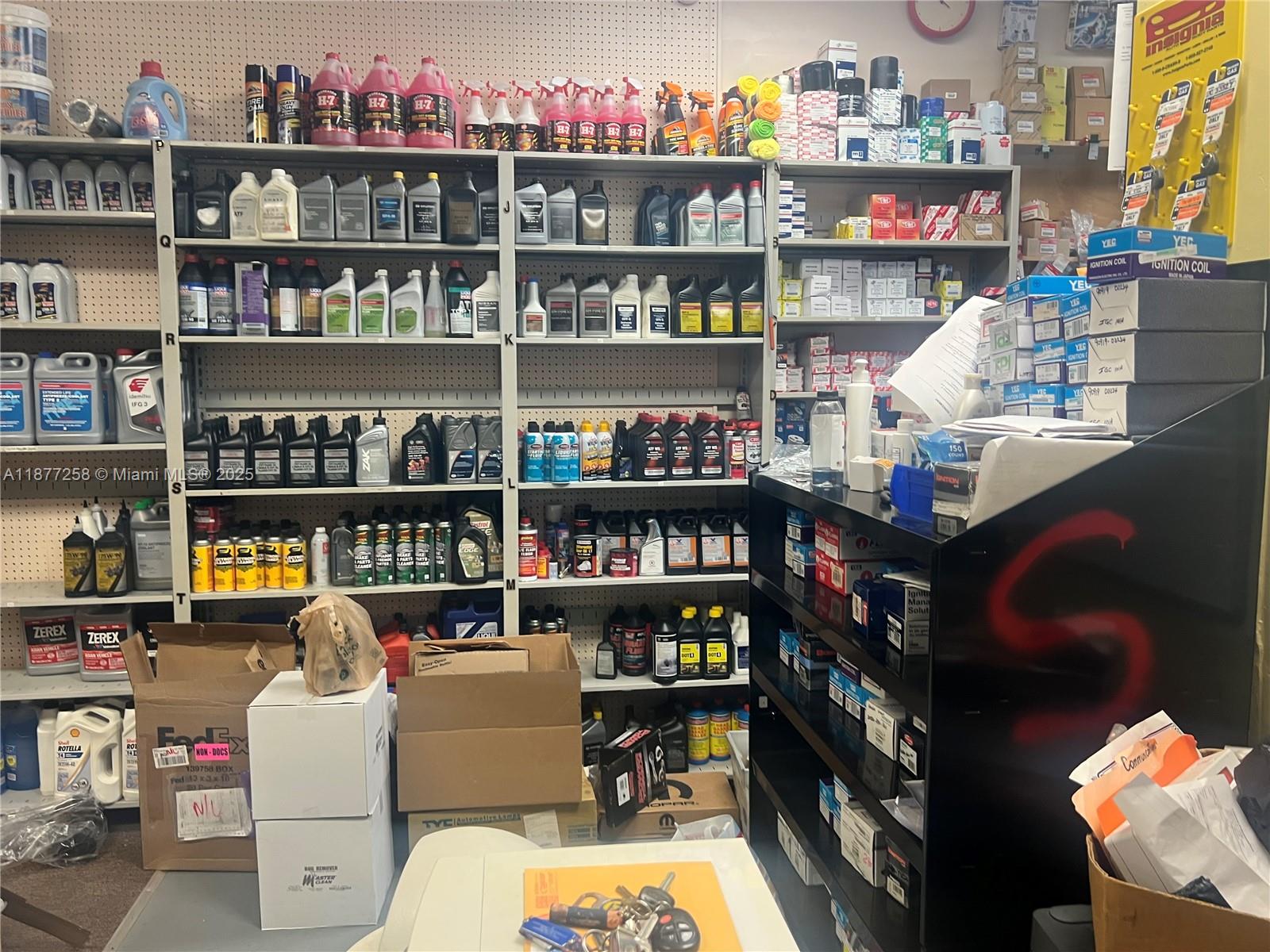   /   sq. ft. $ 2025-09-12 0 Photo