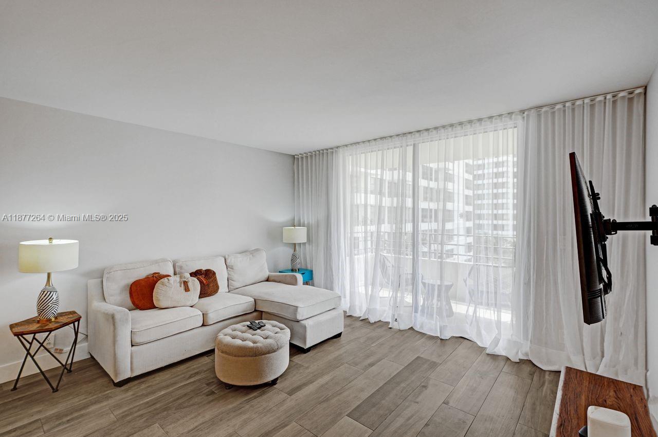 Photo of 600 Three Islands Blvd  #615, Hallandale Beach, Florida, 33009 - 