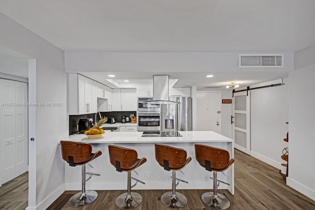Photo of 600 Three Islands Blvd  #615, Hallandale Beach, Florida, 33009 - 