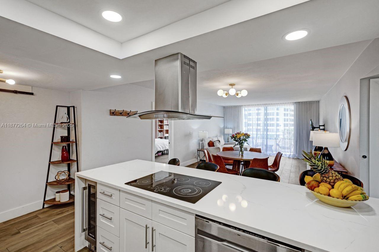 Photo of 600 Three Islands Blvd  #615, Hallandale Beach, Florida, 33009 - 