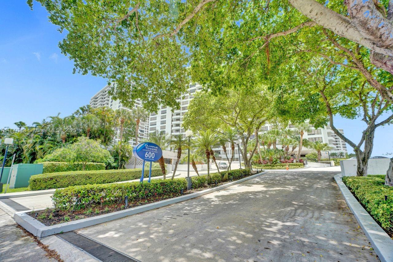 Photo of 600 Three Islands Blvd  #615, Hallandale Beach, Florida, 33009 - 