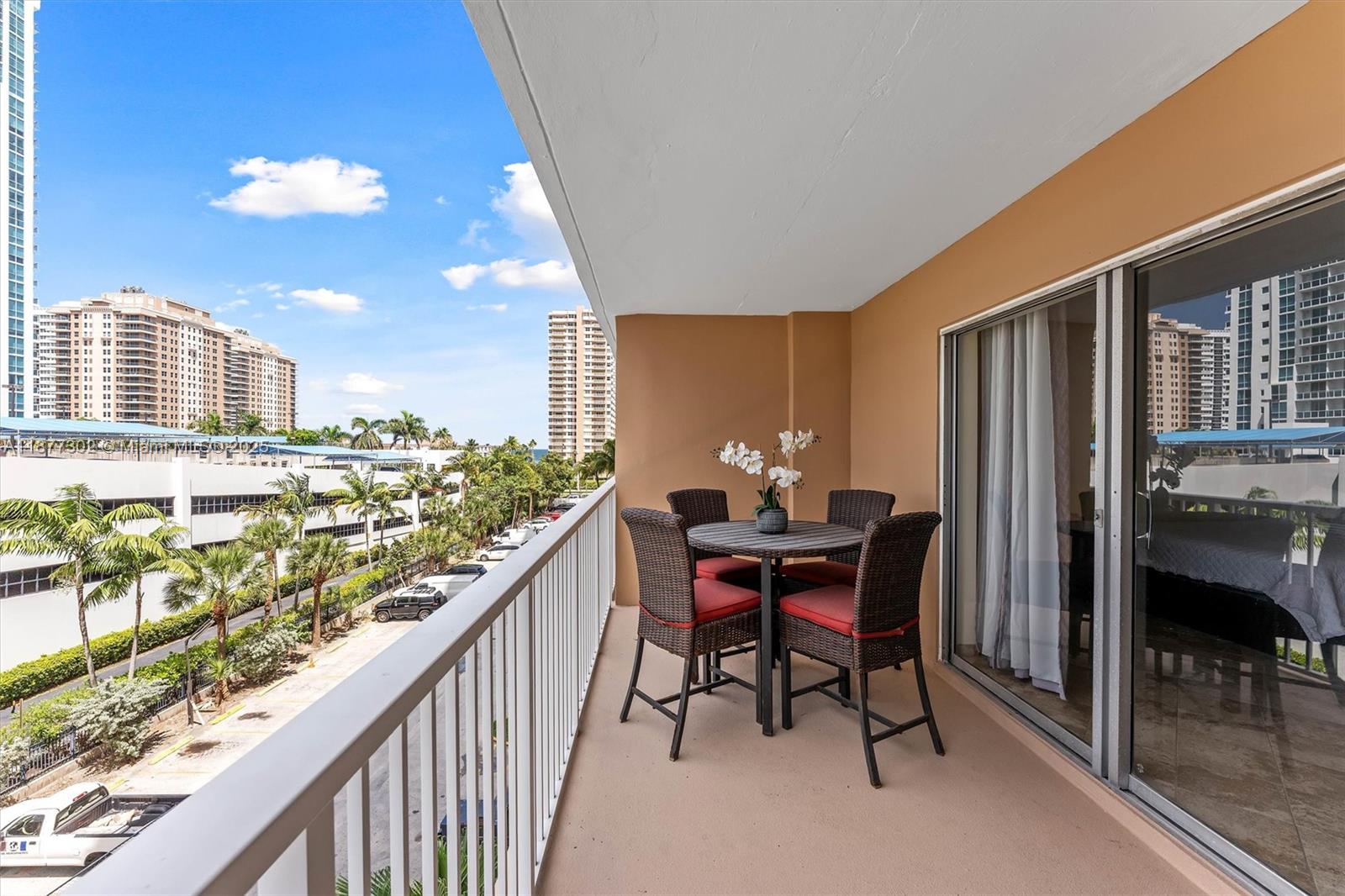 3L 0 / 1 545 sq. ft. $ 2025-09-12 0 Photo