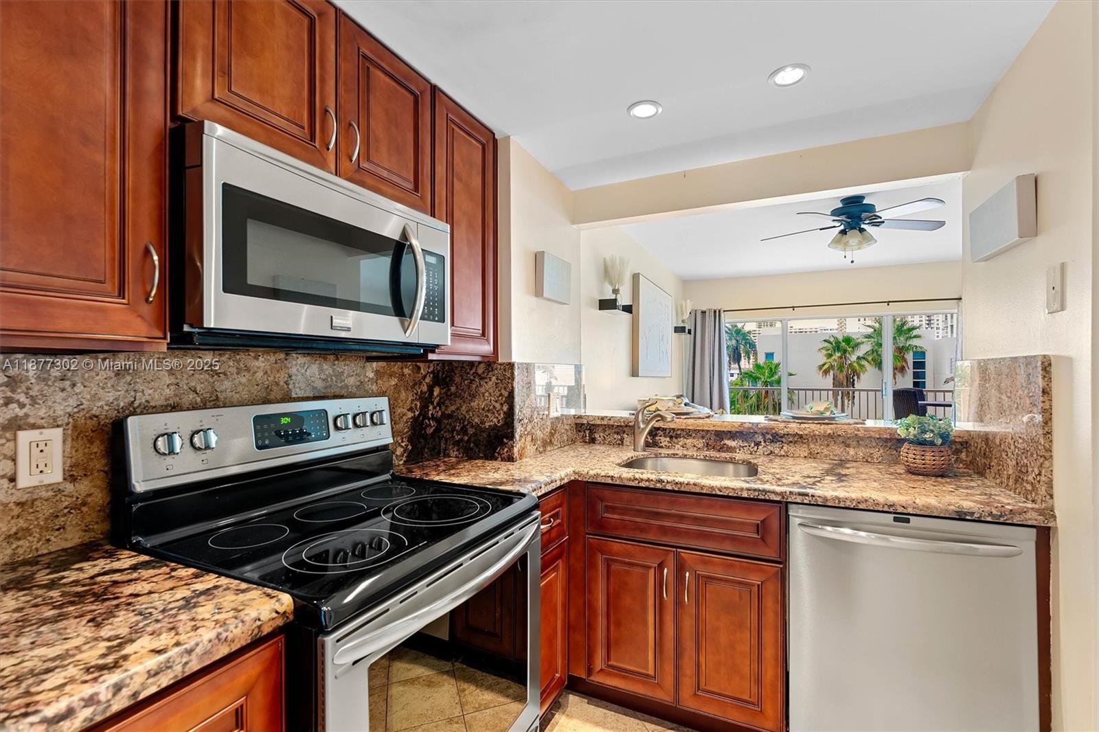 3L 0 / 1 545 sq. ft. $ 2025-09-12 0 Photo