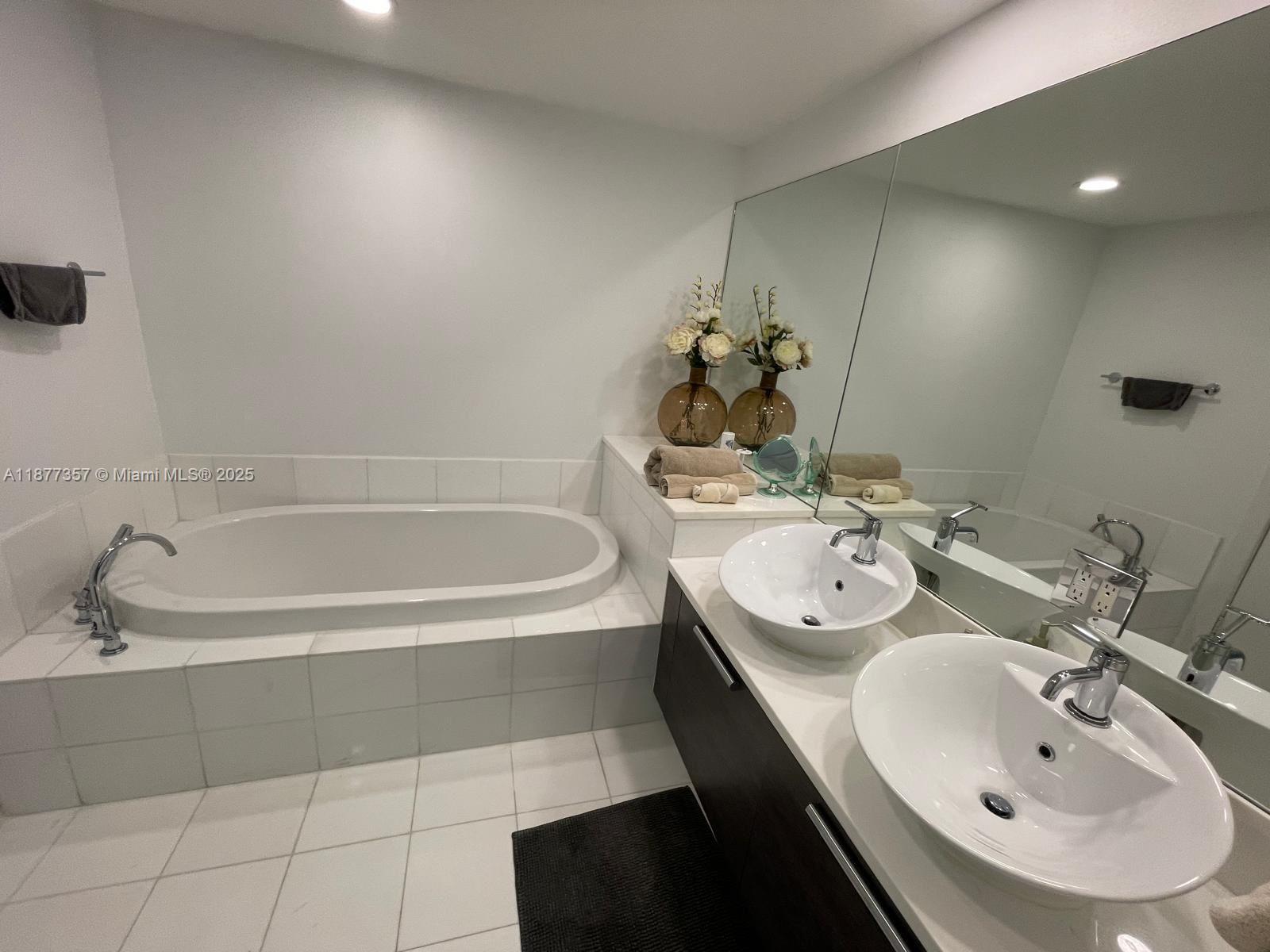 Photo of 2950 188th St  #448, Aventura, Florida, 33180 - 