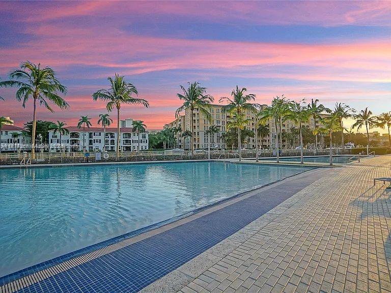 Photo of 2950 188th St  #448, Aventura, Florida, 33180 - 