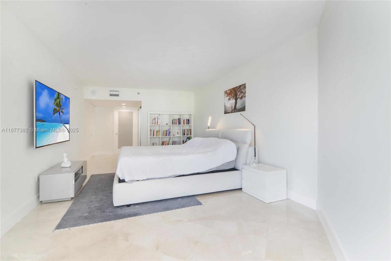 Photo of 16445 Collins Ave  #526, Sunny Isles Beach, Florida, 33160 - 