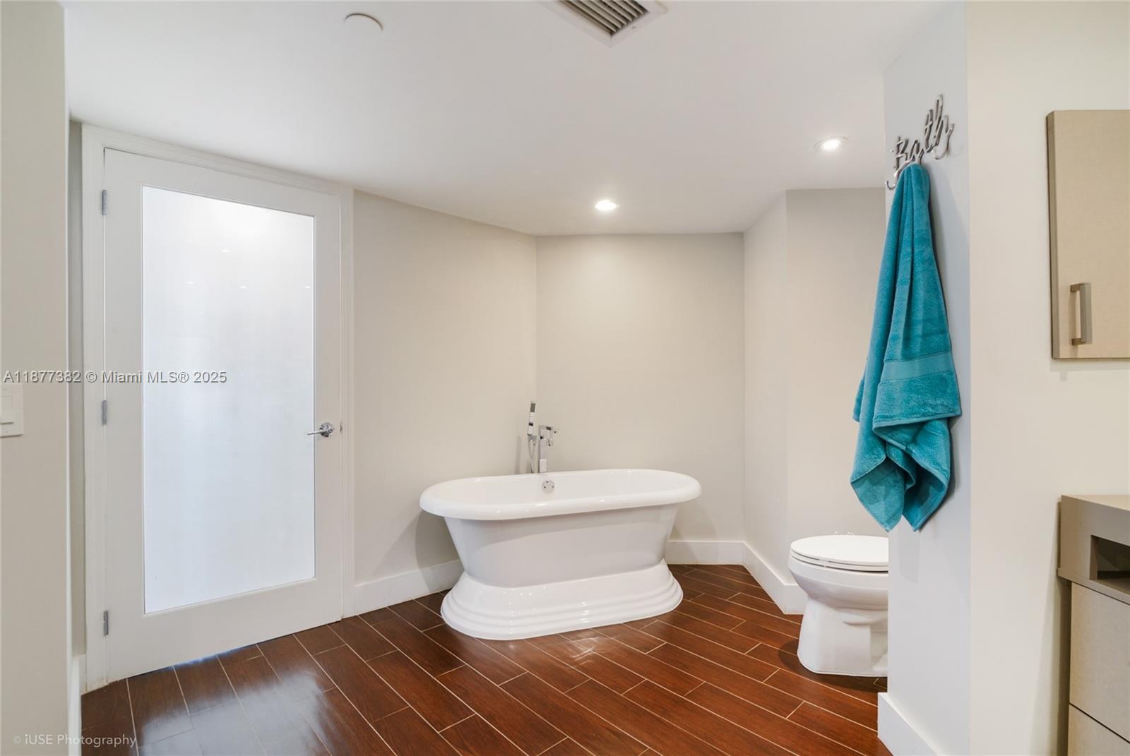 Photo of 16445 Collins Ave  #526, Sunny Isles Beach, Florida, 33160 - 