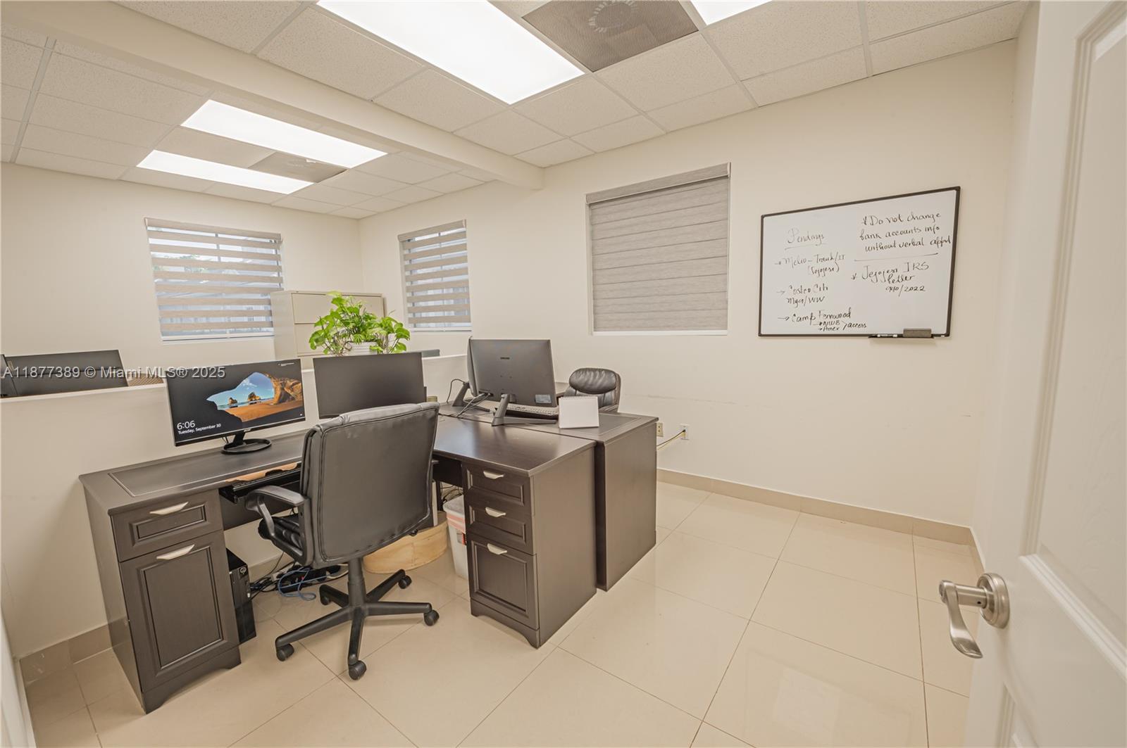 See details   /   sq. ft. $ 2025-09-12 0 Photo