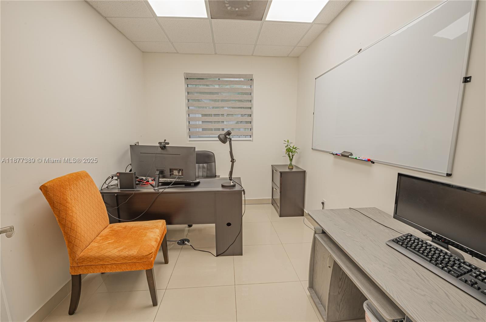 See details   /   sq. ft. $ 2025-09-12 0 Photo