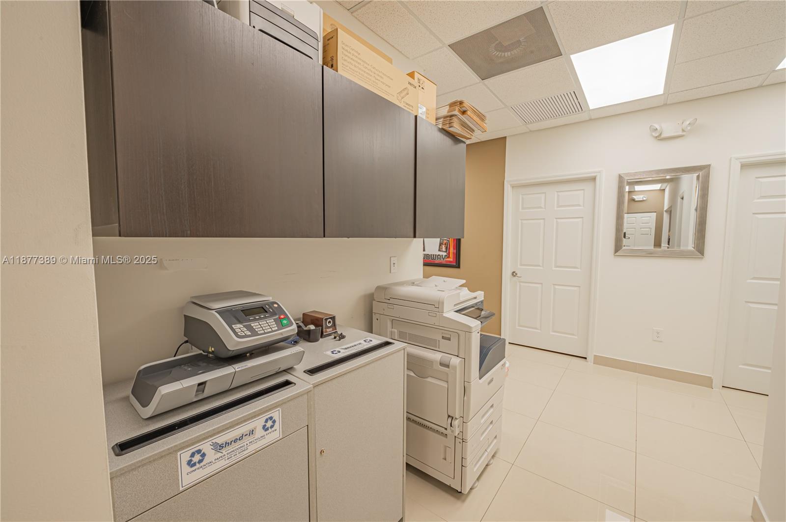 See details   /   sq. ft. $ 2025-09-12 0 Photo