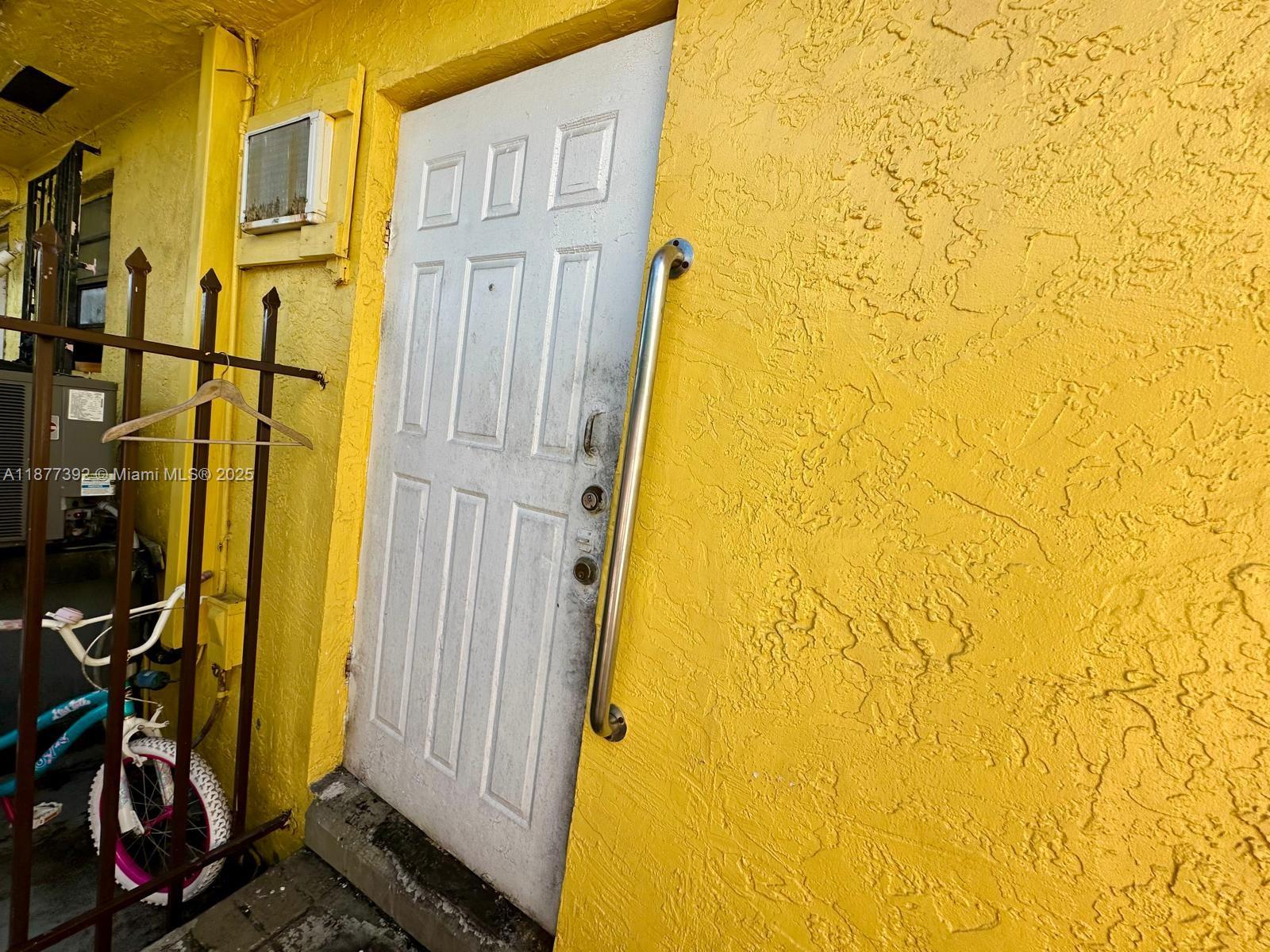   /  2290 sq. ft. $ 2025-09-12 0 Photo
