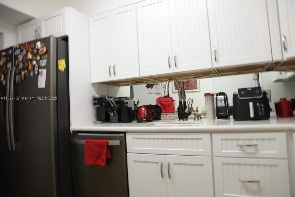 9M 1 / 2 870 sq. ft. $ 2025-09-12 0 Photo