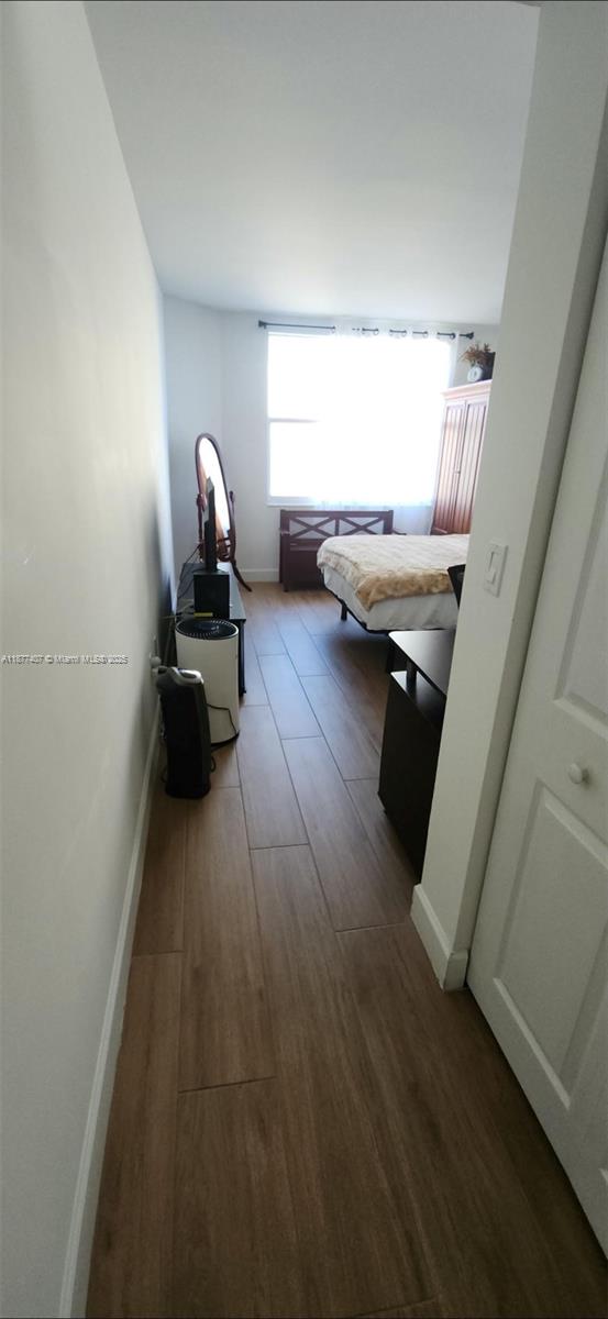 9M 1 / 2 870 sq. ft. $ 2025-09-12 0 Photo