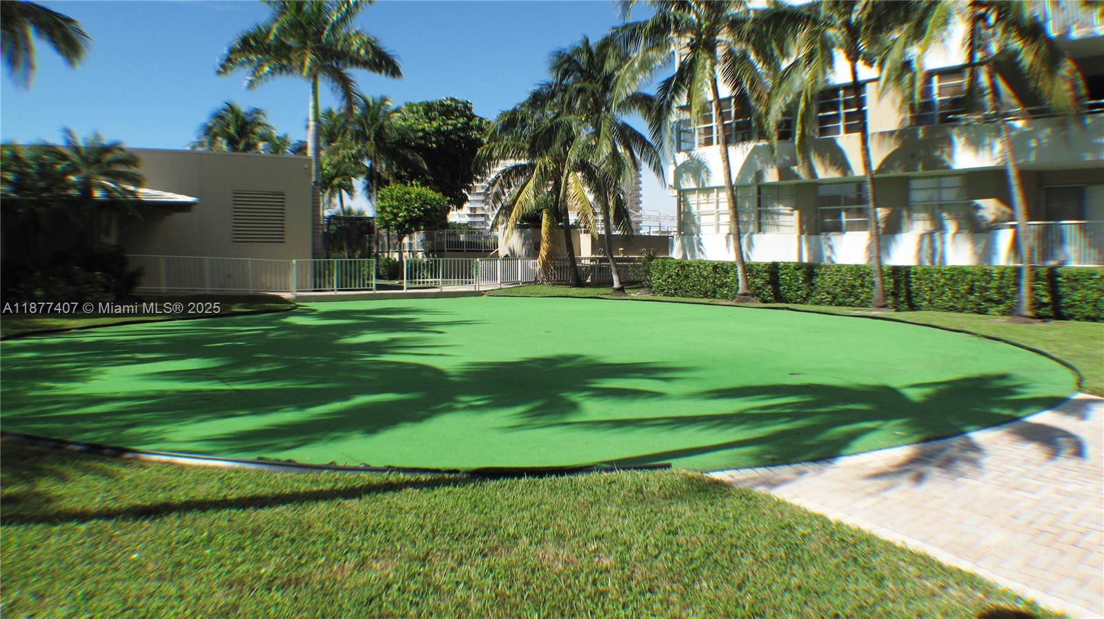 9M 1 / 2 870 sq. ft. $ 2025-09-12 0 Photo