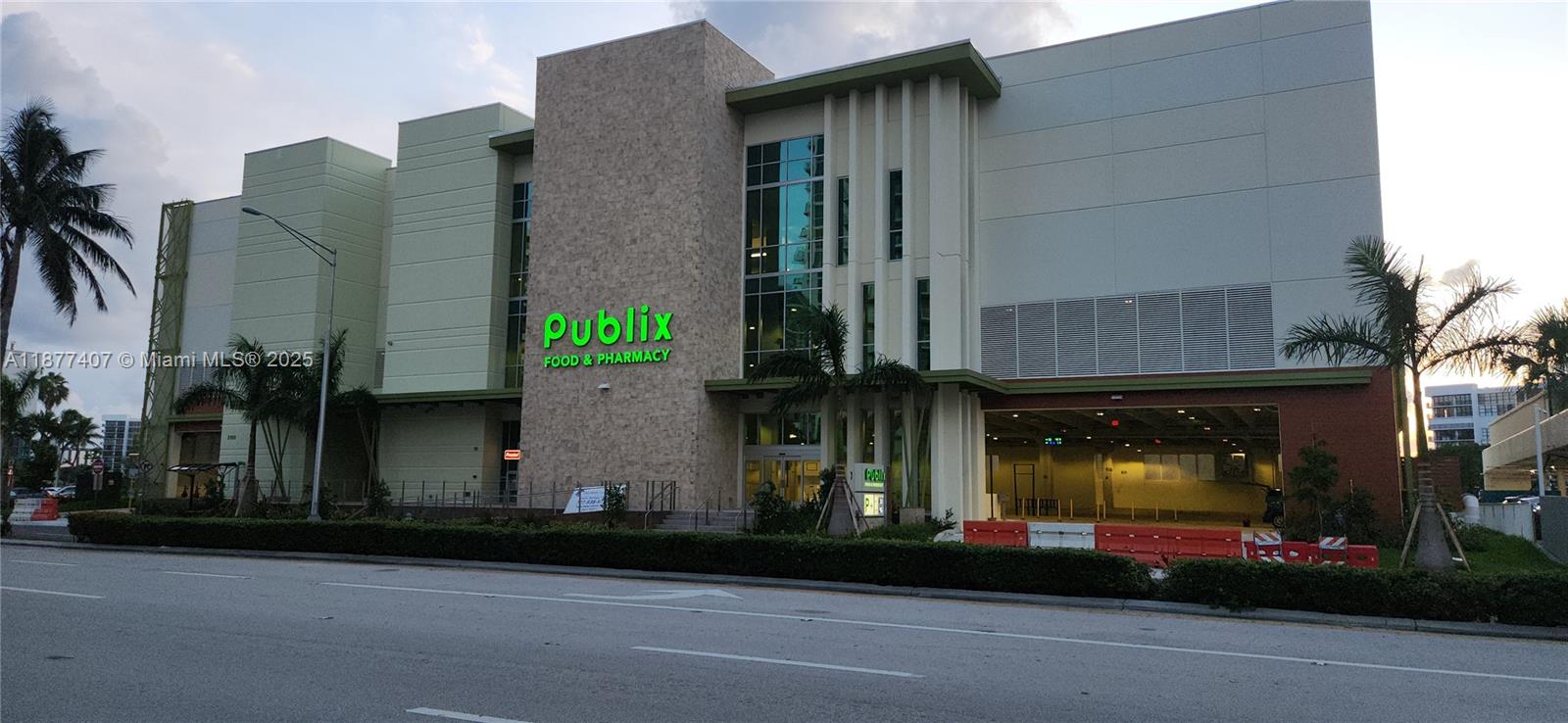 9M 1 / 2 870 sq. ft. $ 2025-09-12 0 Photo