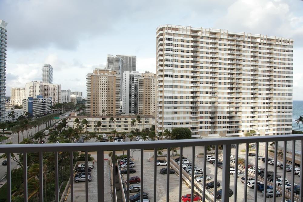 9M 1 / 2 870 sq. ft. $ 2025-09-12 0 Photo