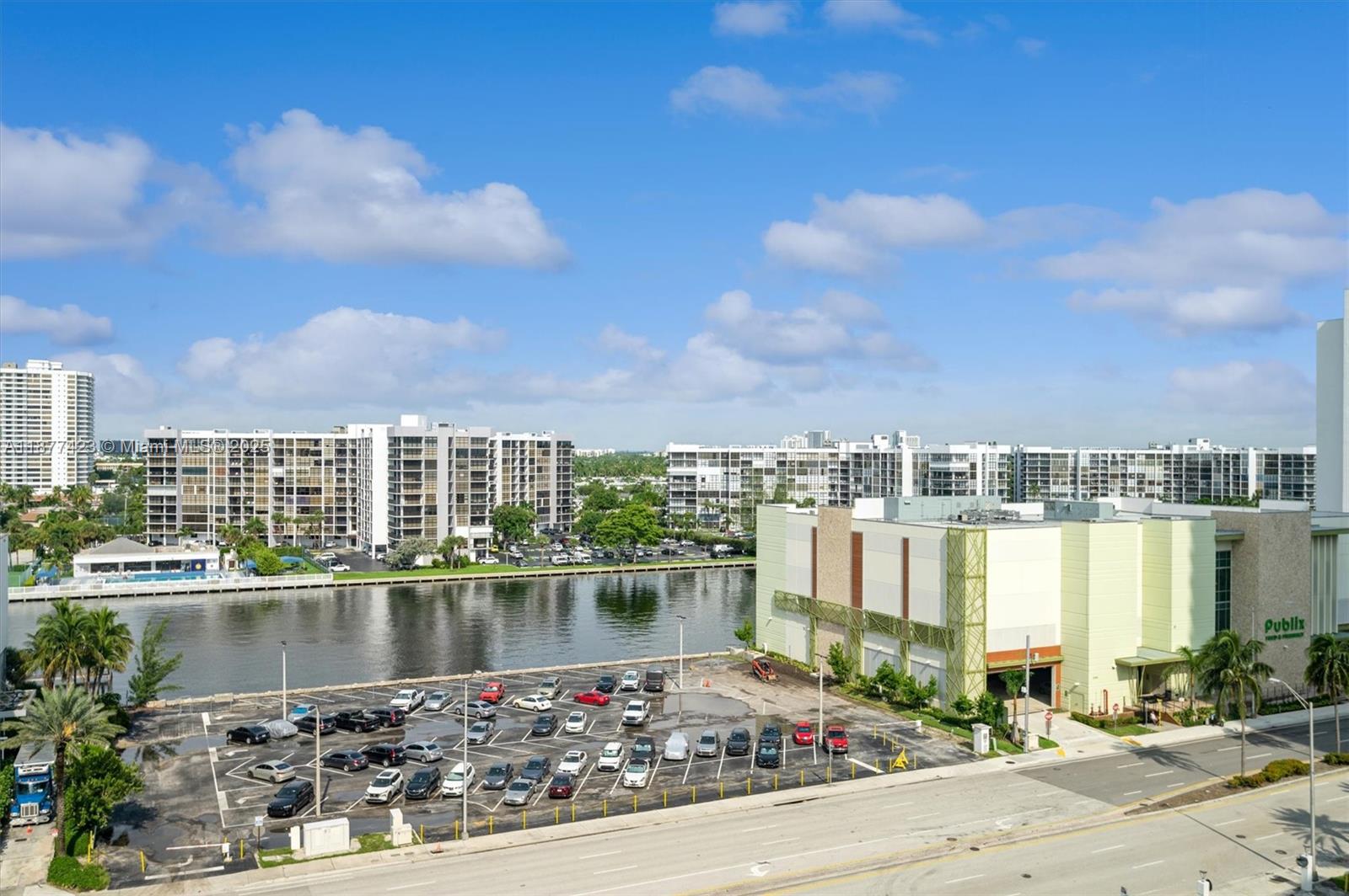 Photo of 3505 Ocean Dr  #901, Hollywood, Florida, 33019 - 