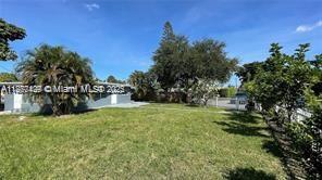See details / sq. ft. $ 2025-09-12 0 Photo