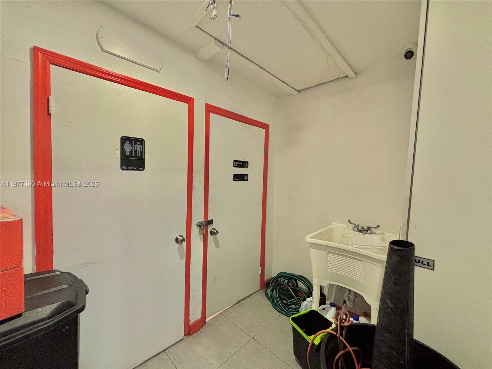 See details / sq. ft. $ 2025-09-12 0 Photo