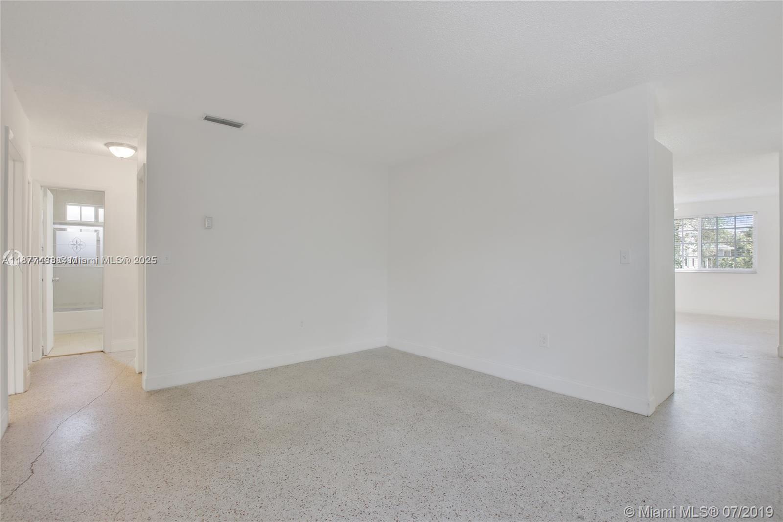   /  2134 sq. ft. $ 2025-09-12 0 Photo