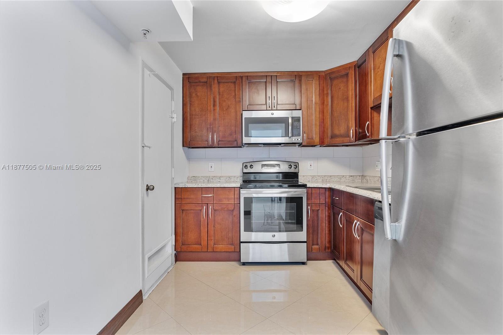 Photo of 400 Kings Point Dr  #1425, Sunny Isles Beach, Florida, 33160 - 