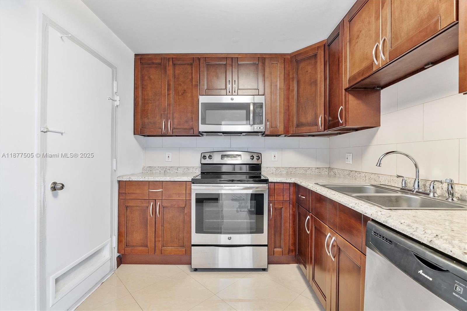 Photo of 400 Kings Point Dr  #1425, Sunny Isles Beach, Florida, 33160 - 