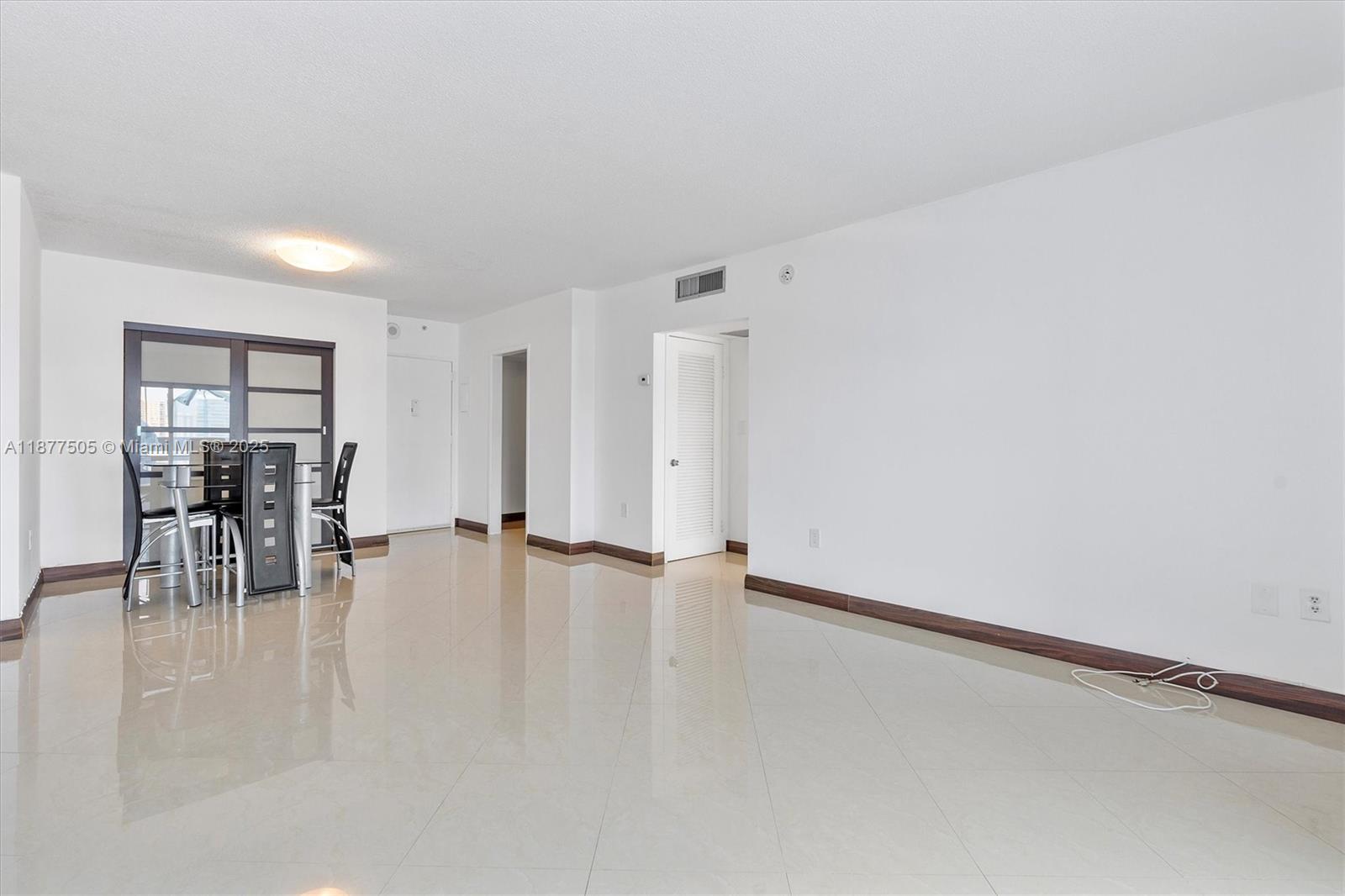 Photo of 400 Kings Point Dr #1425, Sunny Isles Beach, Florida, 33160 -