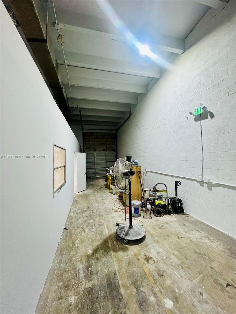 4  /   sq. ft. $ 2025-09-12 0 Photo