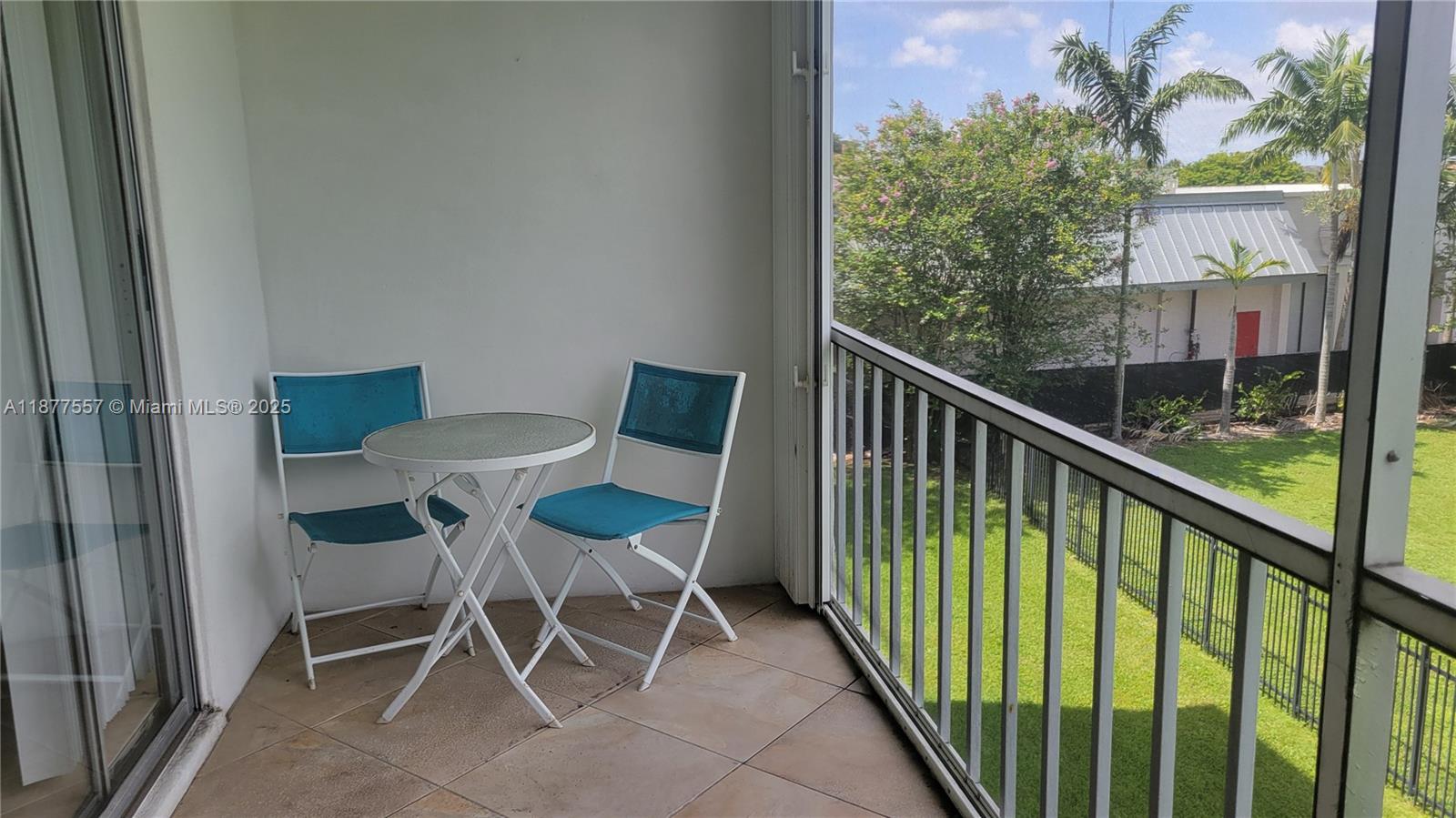 302 1 / 2 775 sq. ft. $ 2025-09-26 0 Photo