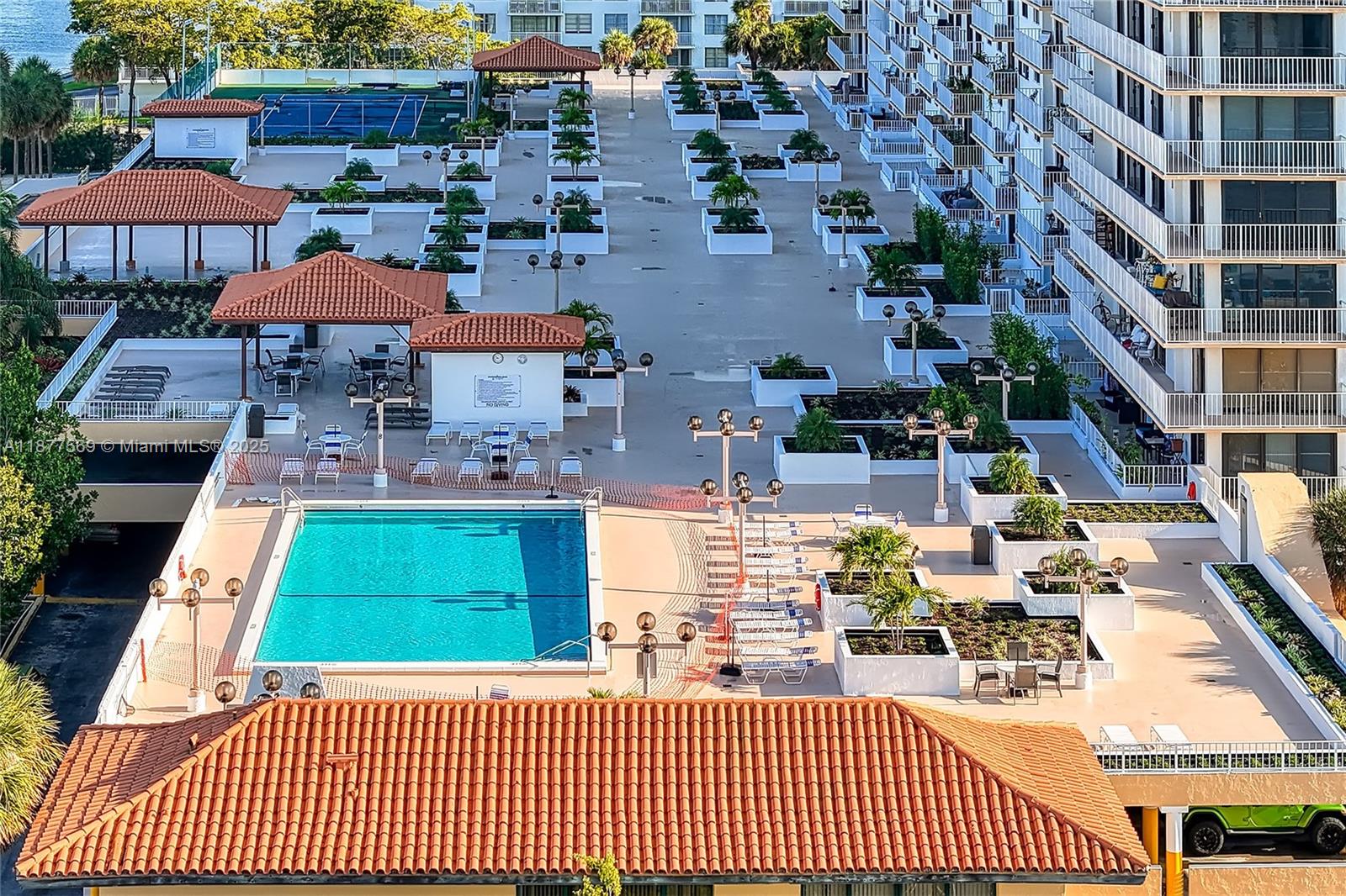 1709 3 / 3 1775 sq. ft. $ 2025-09-12 0 Photo