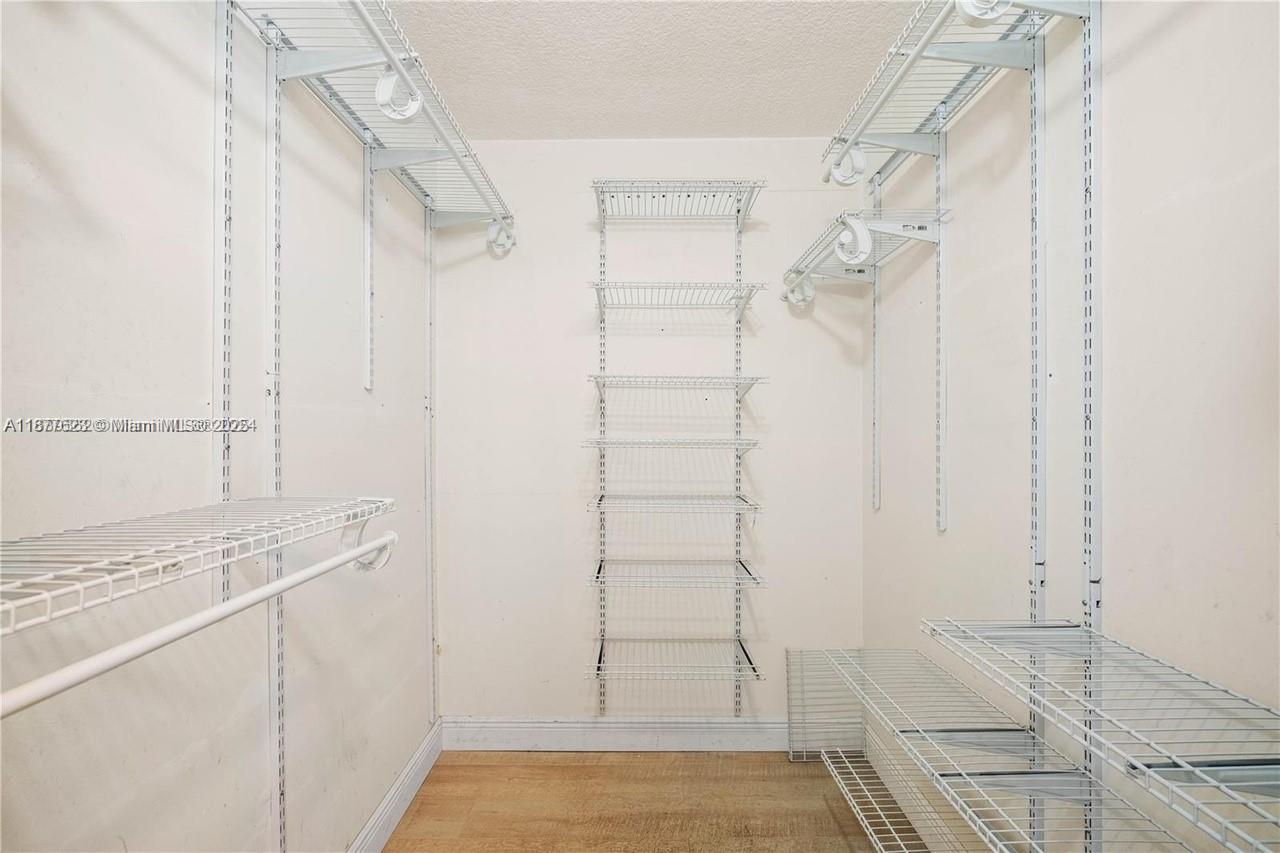Photo of 2401 Ocean Dr  #2504, Hollywood, Florida, 33019 - 