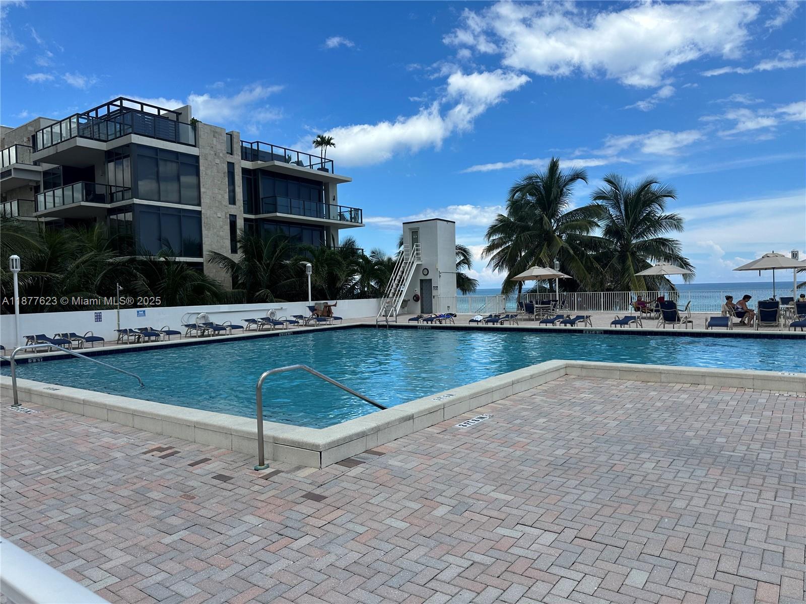 Photo of 2401 Ocean Dr  #2504, Hollywood, Florida, 33019 - 