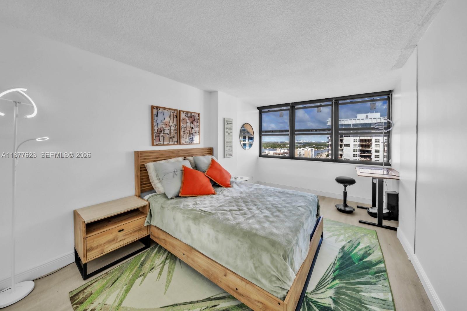 Photo of 2401 Ocean Dr  #2504, Hollywood, Florida, 33019 - 