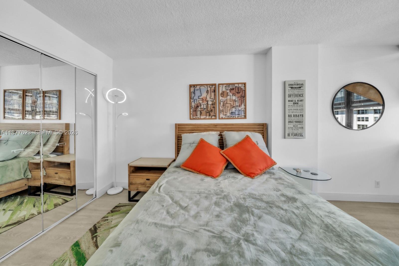 Photo of 2401 Ocean Dr  #2504, Hollywood, Florida, 33019 - 