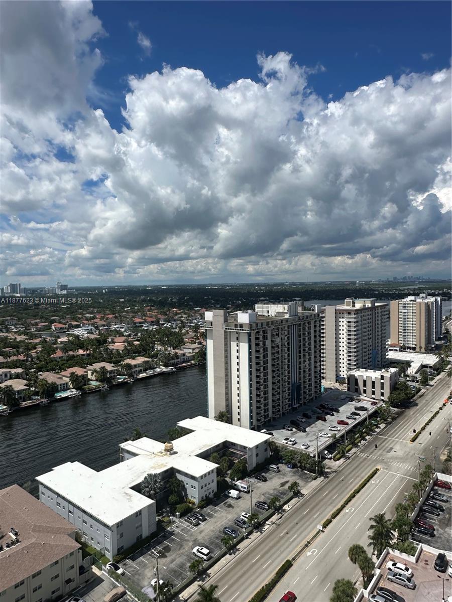 Photo of 2401 Ocean Dr  #2504, Hollywood, Florida, 33019 - 