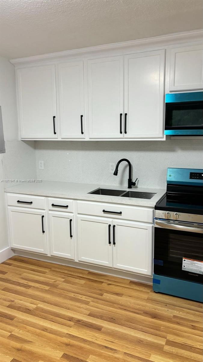 See details / 2120 sq. ft. $ 2025-09-12 0 Photo