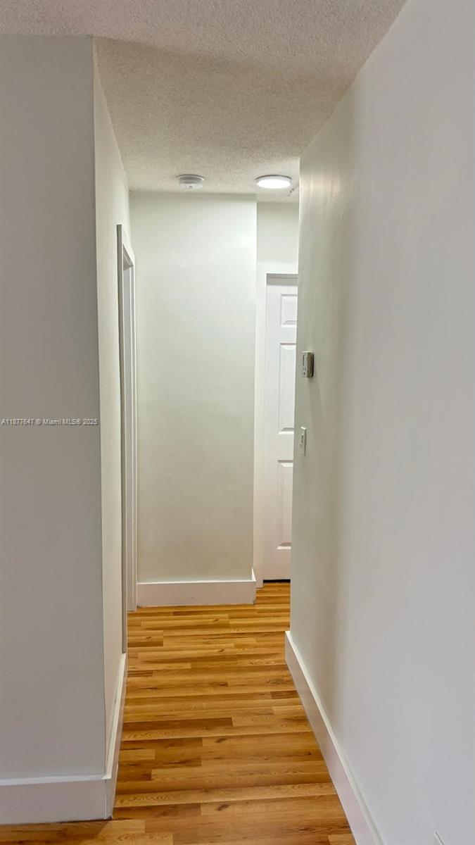 See details / 2120 sq. ft. $ 2025-09-12 0 Photo