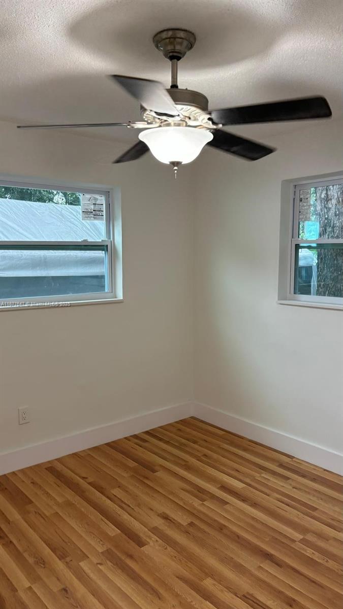 See details / 2120 sq. ft. $ 2025-09-12 0 Photo