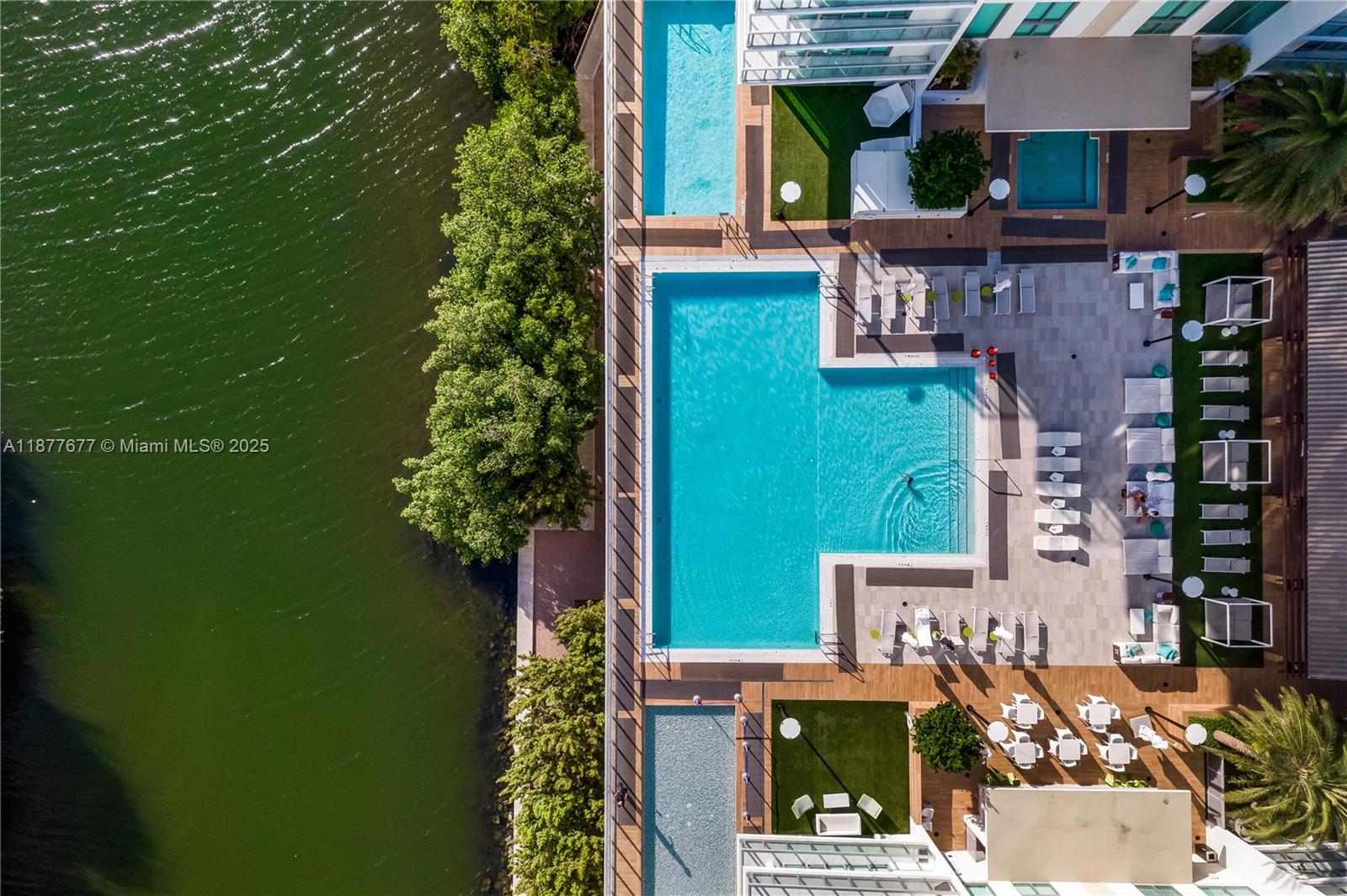 See details 5-2403 4 / 5 3094 sq. ft. $ 2025-09-12 0 Photo