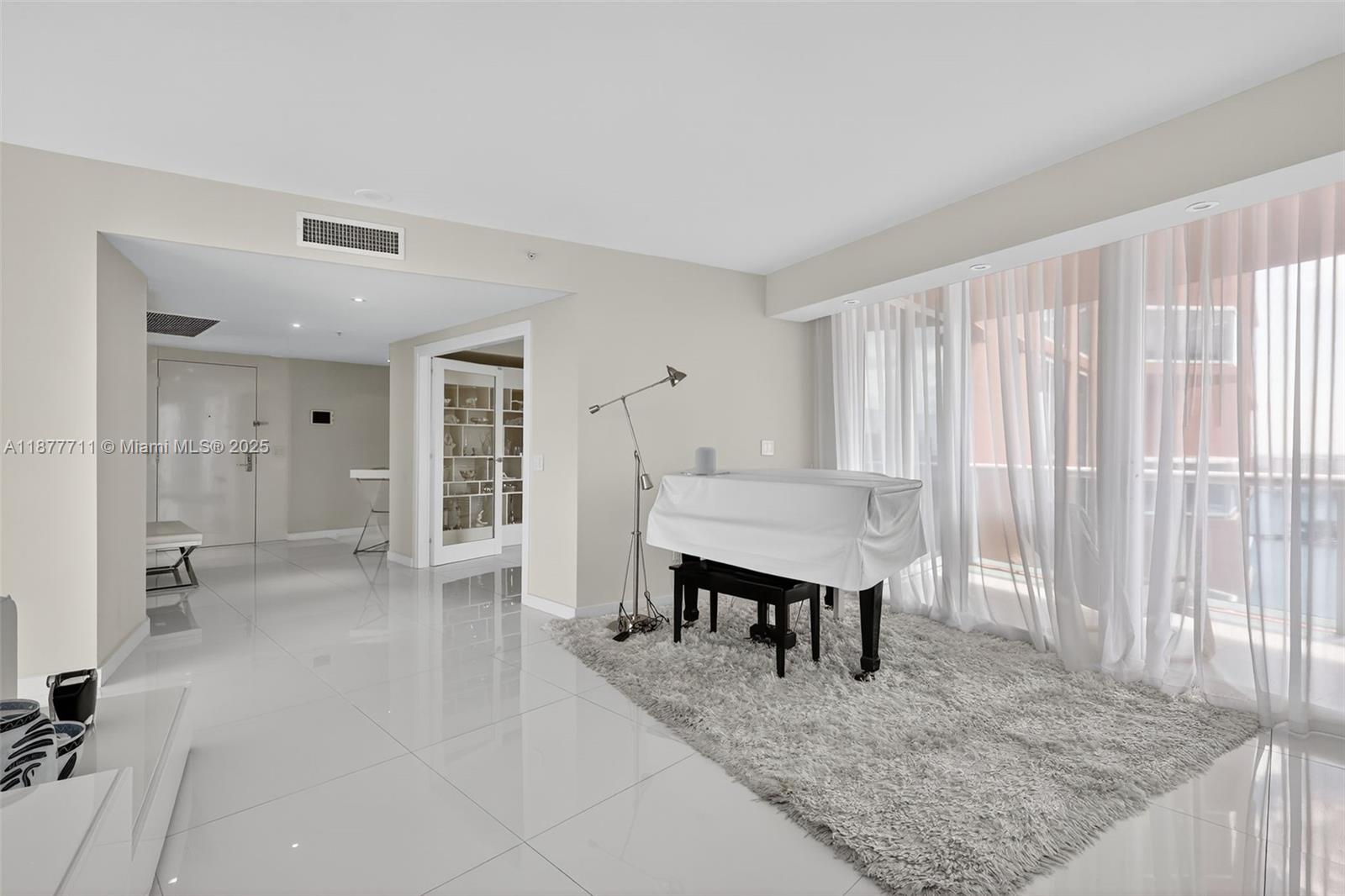 Photo of 3370 Hidden Bay Dr  #2915, Aventura, Florida, 33180 - 