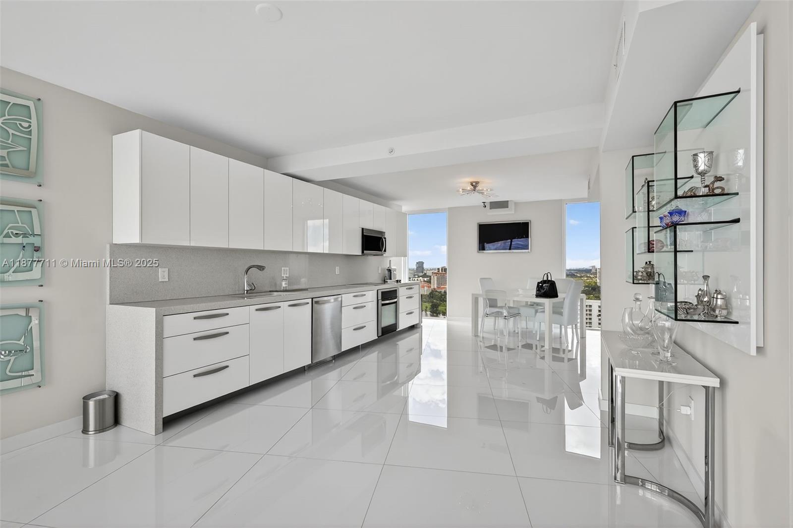 Photo of 3370 Hidden Bay Dr  #2915, Aventura, Florida, 33180 - 